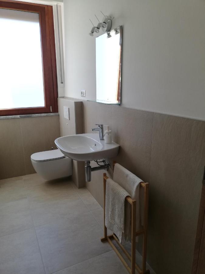 La Rosa Rossa Apartment Cambiasca Ngoại thất bức ảnh