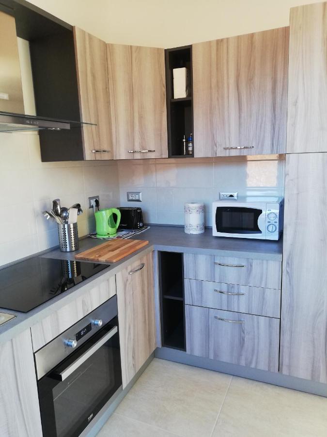 La Rosa Rossa Apartment Cambiasca Ngoại thất bức ảnh